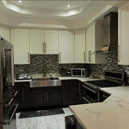 Finest Accommodation Riches Manor 1 Gladstone Drive Apt A2 Kgn 6 New Kgn Kingston Exterior foto